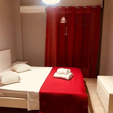Merilyn Central Apartment Афины Экстерьер фото