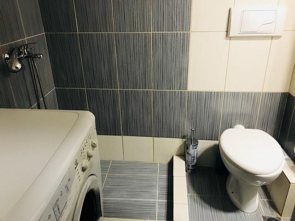 Merilyn Central Apartment Афины Экстерьер фото