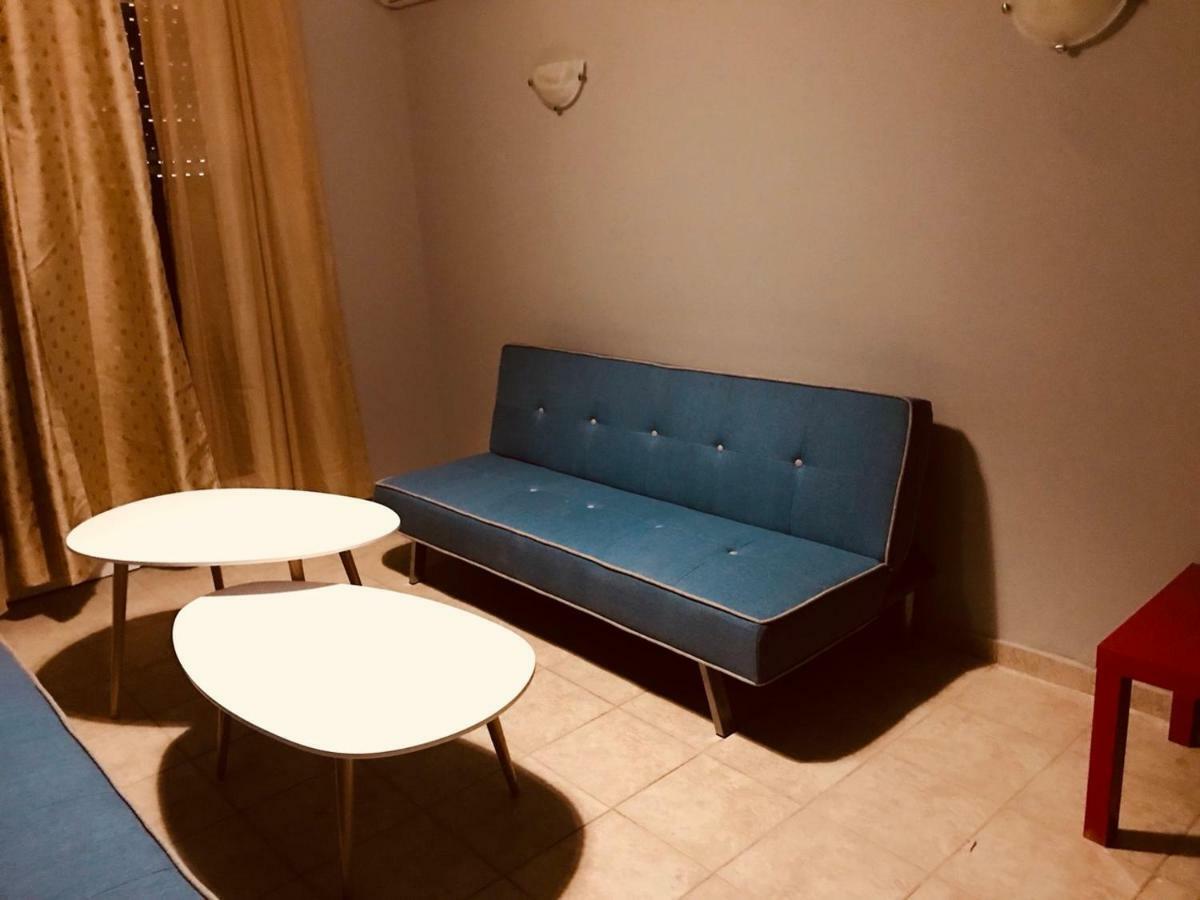 Merilyn Central Apartment Афины Экстерьер фото