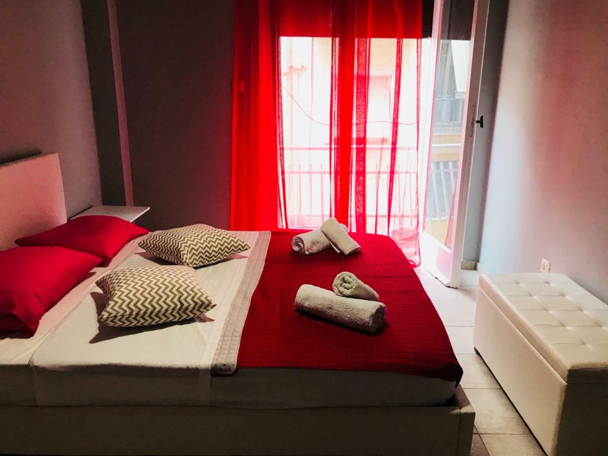 Merilyn Central Apartment Афины Экстерьер фото