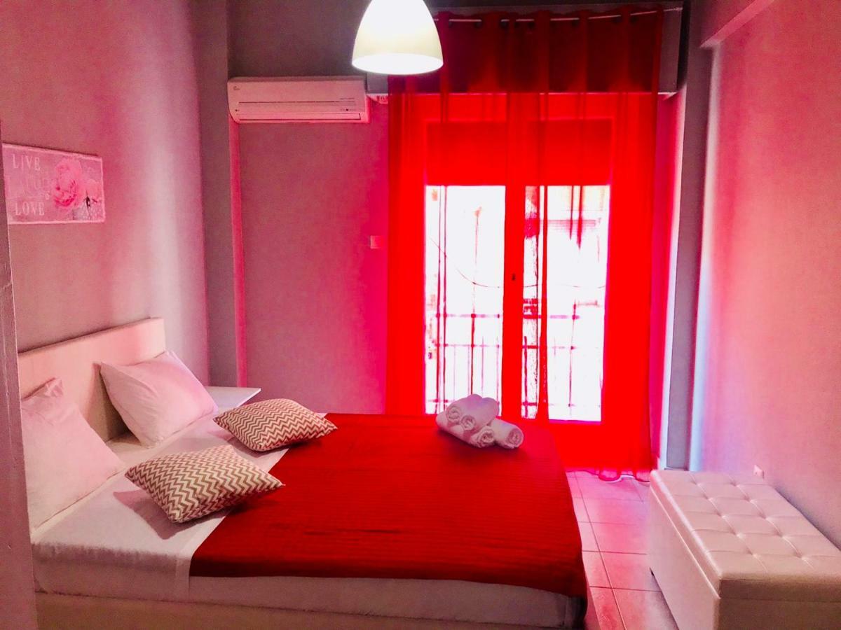 Merilyn Central Apartment Афины Экстерьер фото