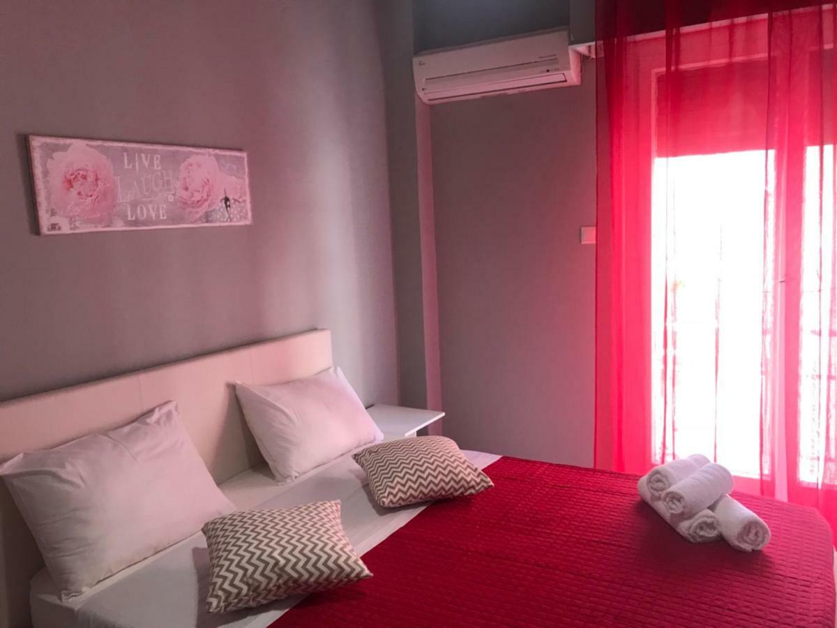 Merilyn Central Apartment Афины Экстерьер фото